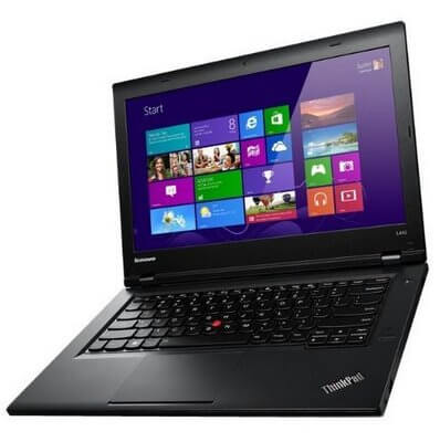 На ноутбуке Lenovo ThinkPad L440 мигает экран